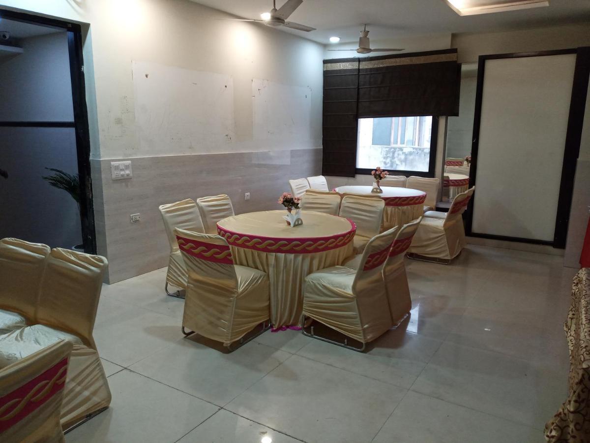ホテルVivah Residency ニューデリー エクステリア 写真