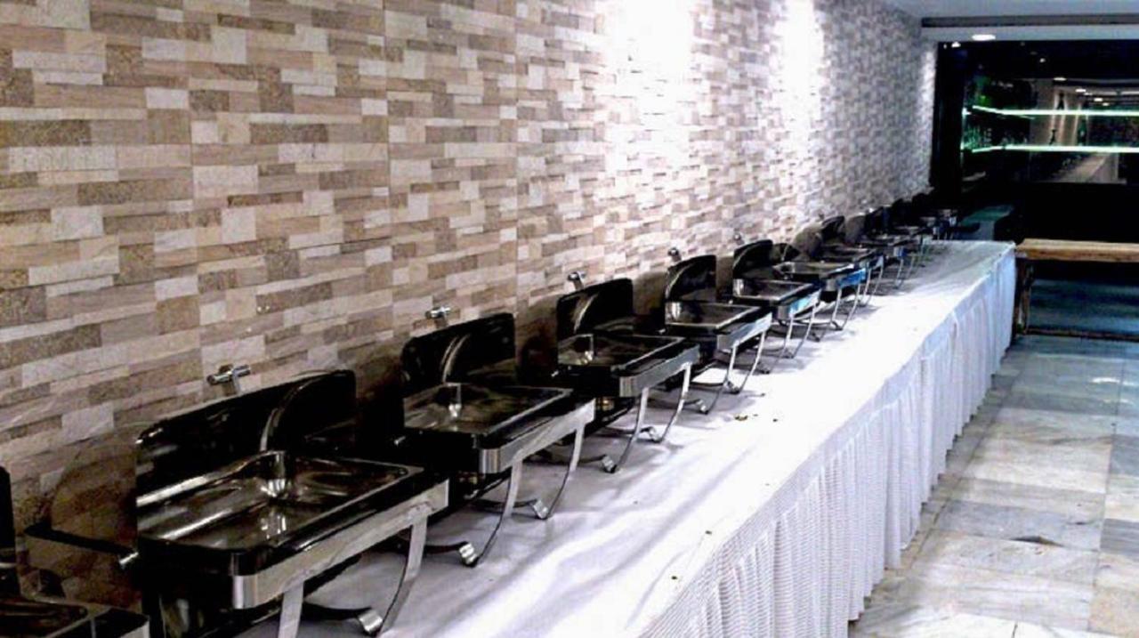 ホテルVivah Residency ニューデリー エクステリア 写真